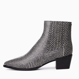 Rag &‎ Bone Rover Black and White Chelsea Boot EU36/US 6